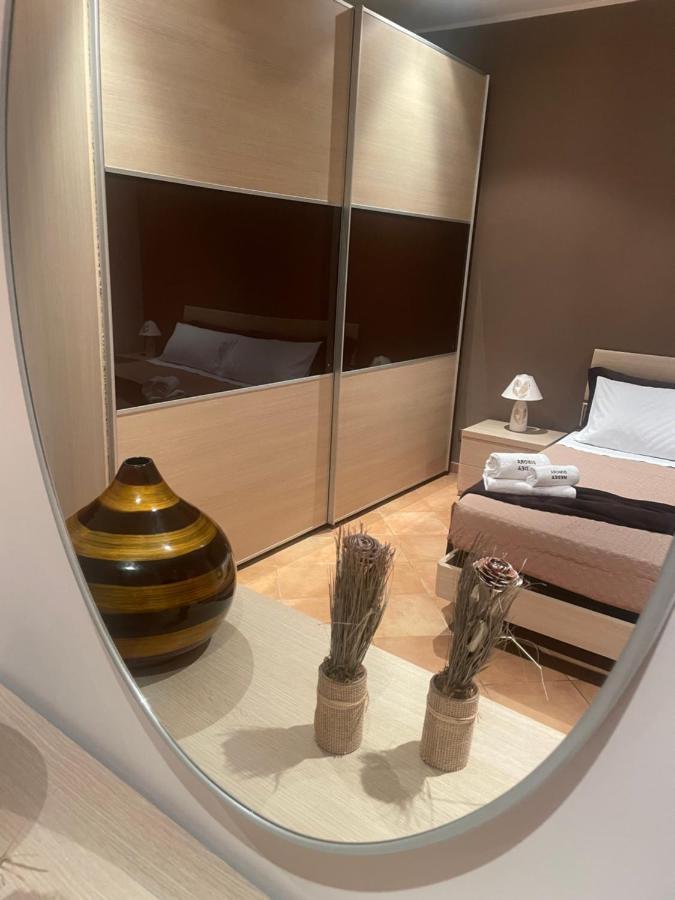 Dimora Medea Apartment Сиракуза Екстериор снимка