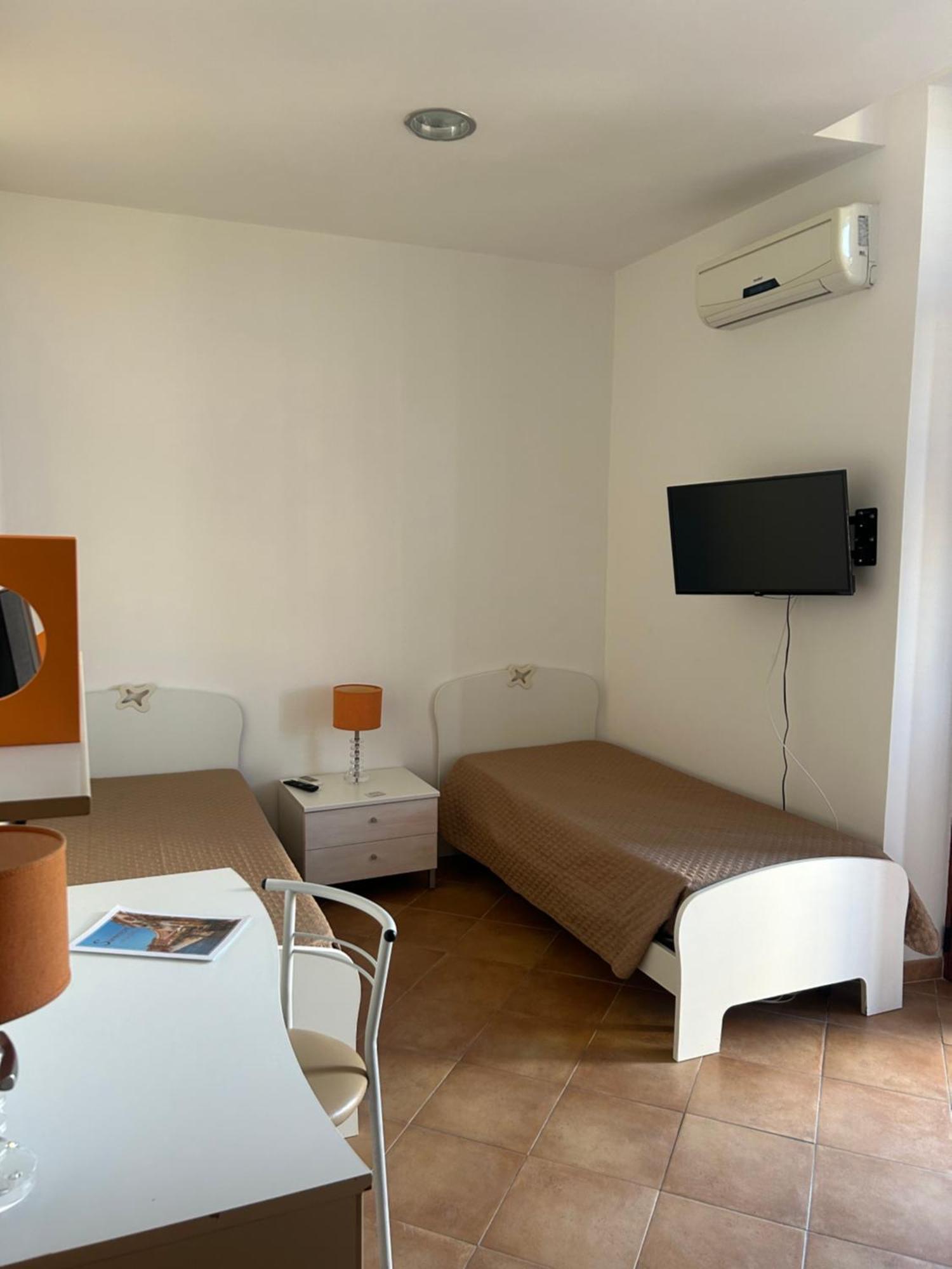 Dimora Medea Apartment Сиракуза Екстериор снимка
